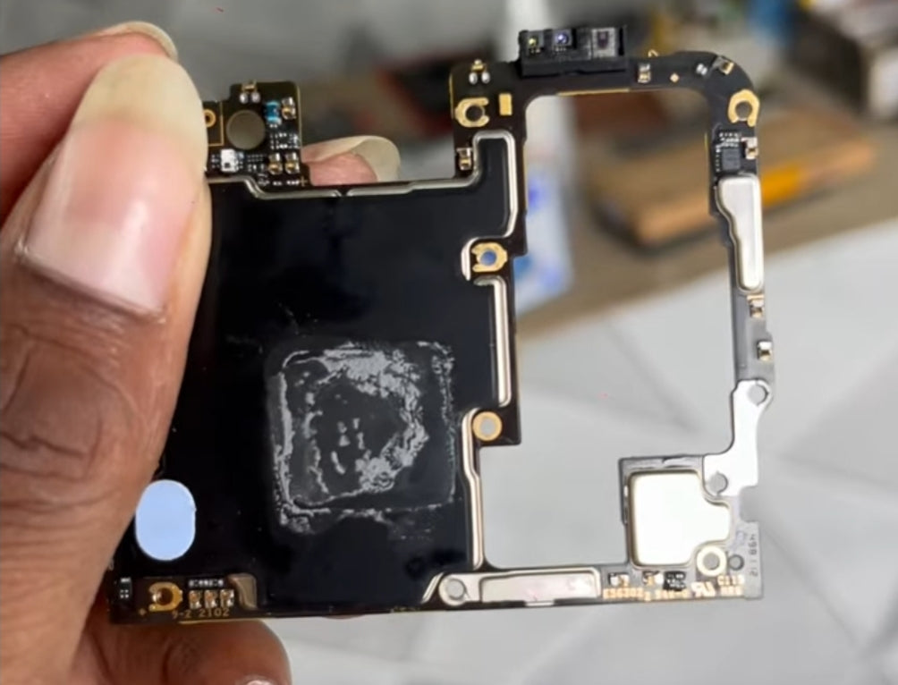 OnePlus 9 Pro Motherboard