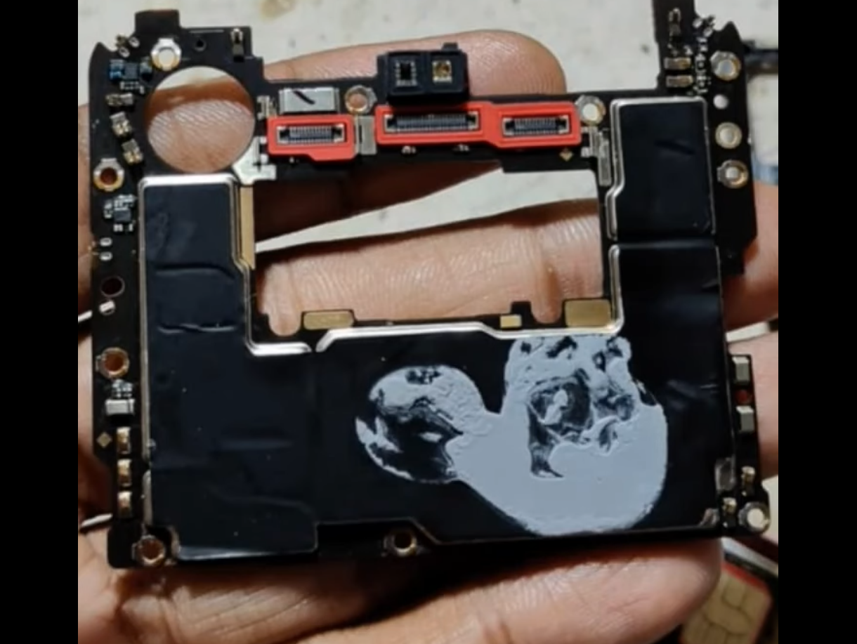 OnePlus 7T Motherboard