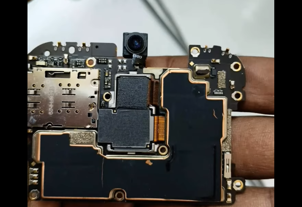 OnePlus 6T Motherboard