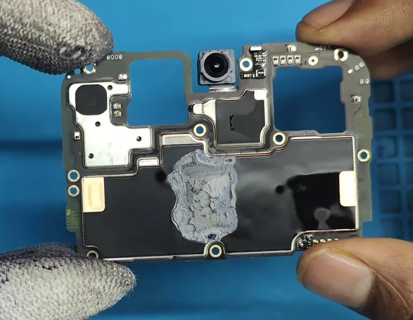 OnePlus Nord CE 4 5G Motherboard