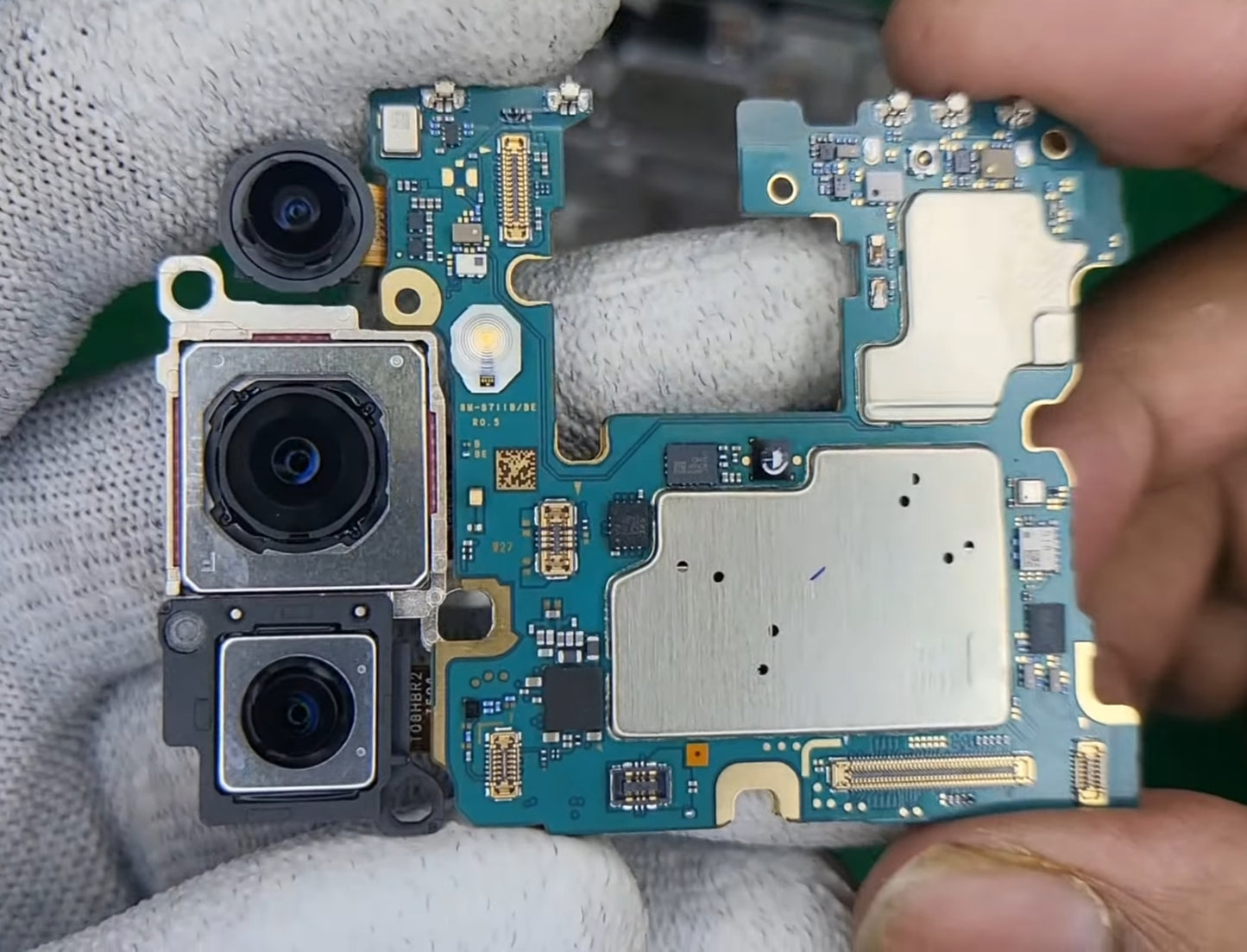 Samsung S23FE Motherboard