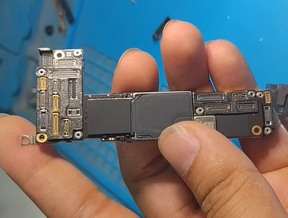 iPhone 12 Motherboard