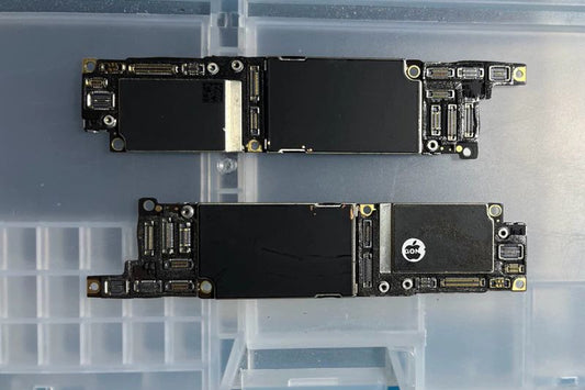 iPhone XR Motherboard